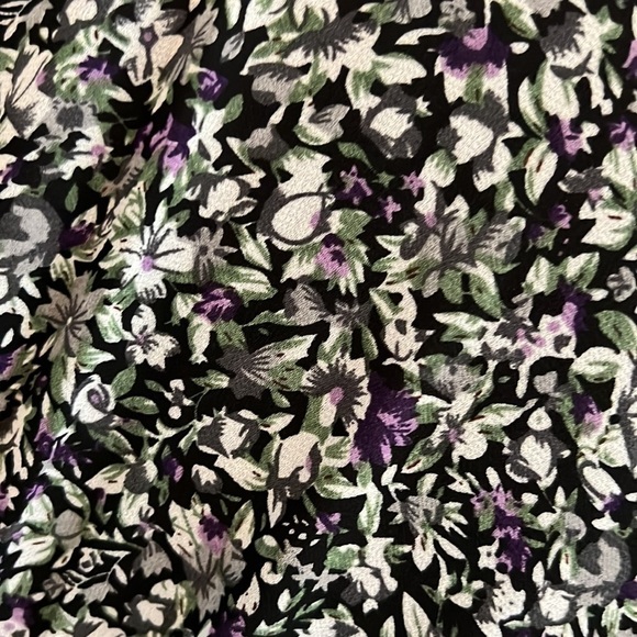 Astr Ruffle Chiffon Floral Dress - Picture 11 of 12